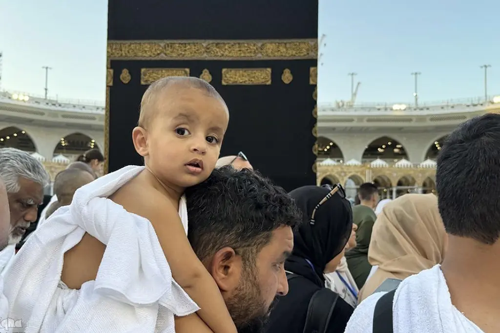 শিশুদের সাথে নিয়ে হজে যেতে নিষেধাজ্ঞা দিল সৌদি আরব